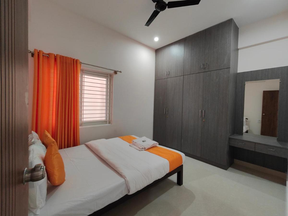 Meer Stay - Premium Service Apartments Vanivilasa Puram Buitenkant foto